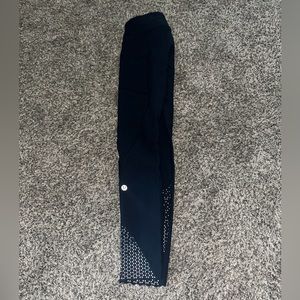lululemon “tight stuff” leggings